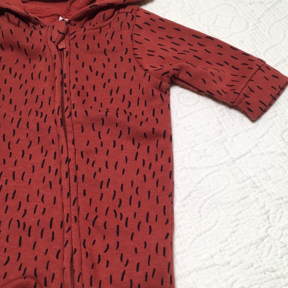 0-3m (5/$20) Sweatshirt Fleece Fox Romper by Old Navy - Picture 5 of 14